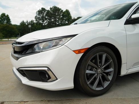 Used 2021 Honda Civic EX image 17