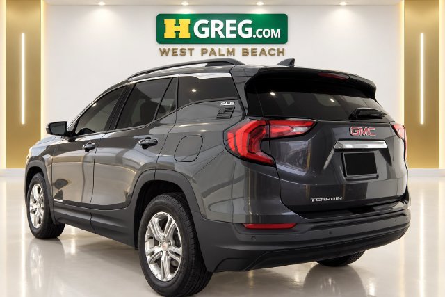 Used 2019 GMC Terrain SLE w/ Driver Convenience Package FWD image 2