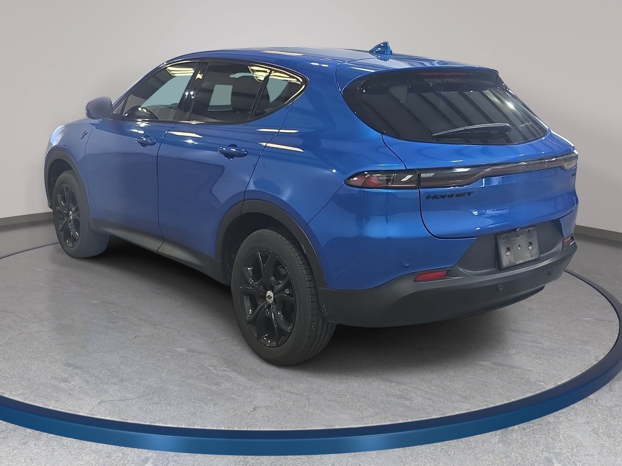 Used 2023 Dodge Hornet GT w/ GT Blacktop Package AWD/4WD image 8