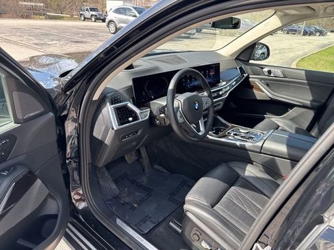 Used 2026 BMW X7 xDrive40i AWD/4WD image 76