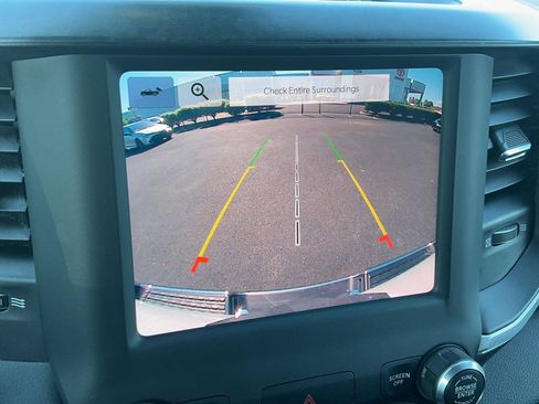 Used 2022 RAM 1500 Big Horn AWD/4WD image 22