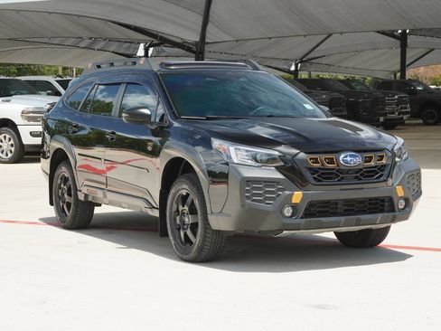 Used 2024 Subaru Outback Wilderness AWD/4WD image 7