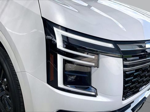 New 2026 Nissan Armada SV AWD/4WD image 18