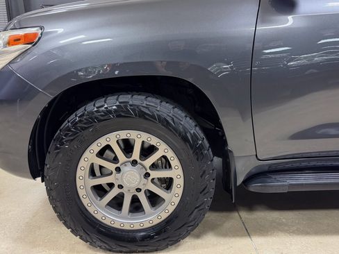 Used 2008 Toyota Land Cruiser AWD/4WD image 15