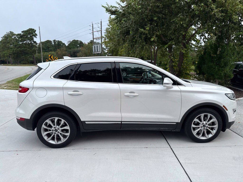 Used 2019 Lincoln MKC Select w/ Select Plus Package FWD image 8