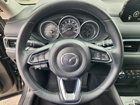 Used 2017 MAZDA CX-5 Touring w/ Preferred Equipment Package AWD/4WD image 9