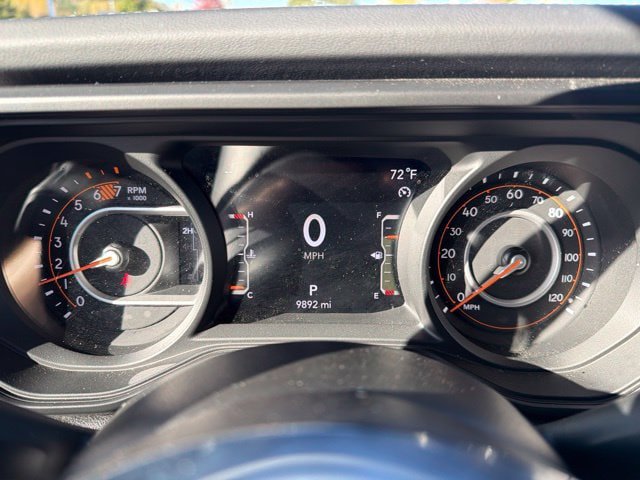 Used 2026 Jeep Wrangler Unlimited Sahara AWD/4WD image 21