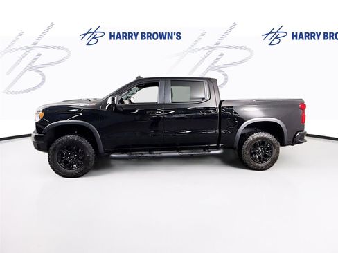 Used 2025 Chevrolet Silverado 1500 ZR2 w/ Technology Package image 29