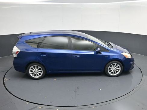 Used 2012 Toyota Prius V Five image 38