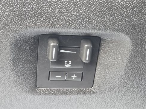 Used 2013 Chevrolet Silverado 1500 LTZ w/ LTZ Plus Package image 26