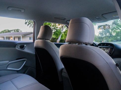 Used 2020 Kia Soul LX image 62