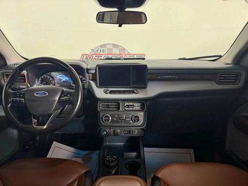 Used 2022 Ford Maverick Lariat FWD image 11