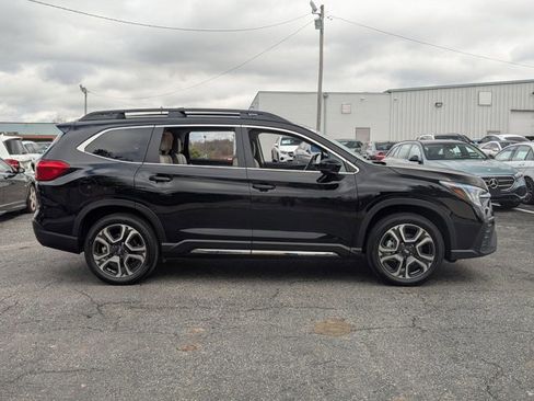 Certified 2025 Subaru Ascent Limited image 4
