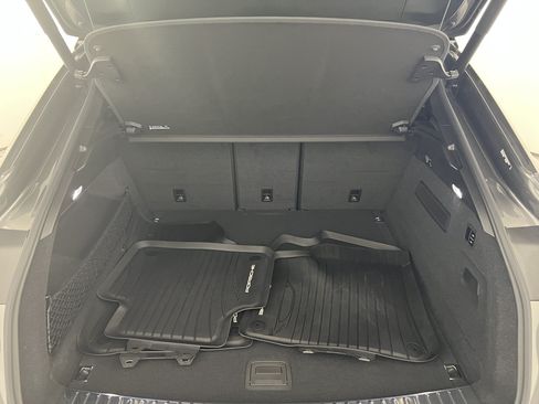 Certified 2026 Porsche Cayenne S AWD/4WD image 21