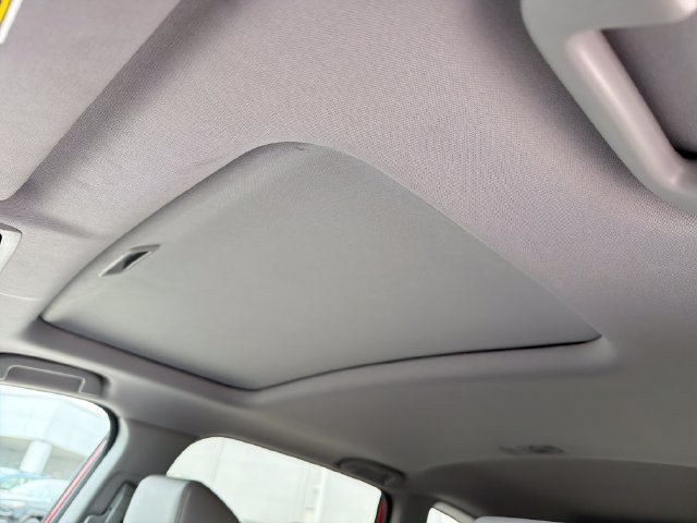 Used 2021 Honda CR-V Touring image 18