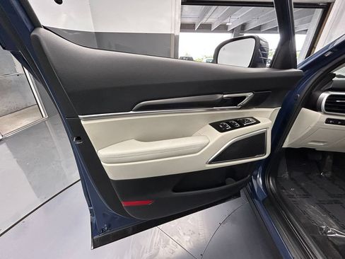 Used 2024 Kia Telluride S w/ S Sunroof Package FWD image 47