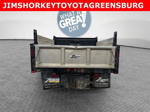 Used 2022 Ford F350 XL w/ Power Equipment Group image 5