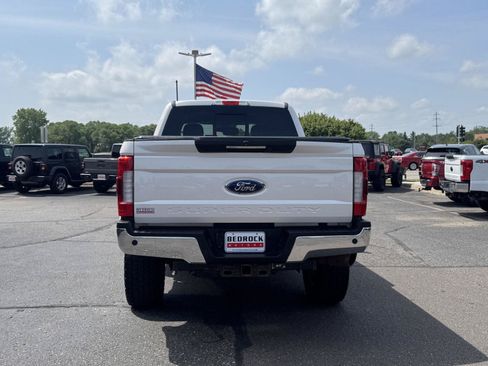 Used 2017 Ford F350 Lariat w/ Lariat Ultimate Package AWD/4WD image 6