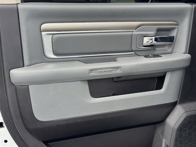 Used 2017 RAM 1500 Big Horn AWD/4WD image 24