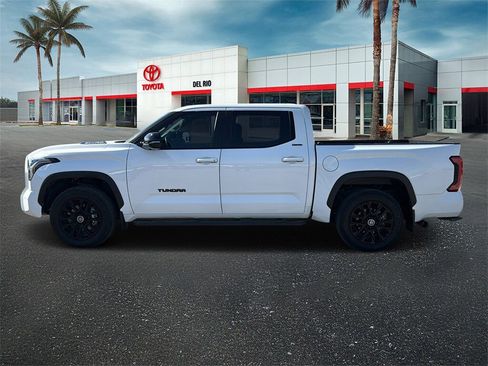 Used 2024 Toyota Tundra Limited image 5