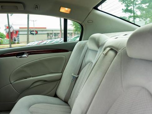 Used 2008 Buick Lucerne CX FWD image 26