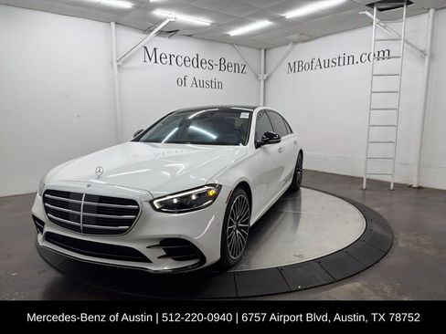 Certified 2024 Mercedes-Benz S 580 4MATIC Sedan image 3