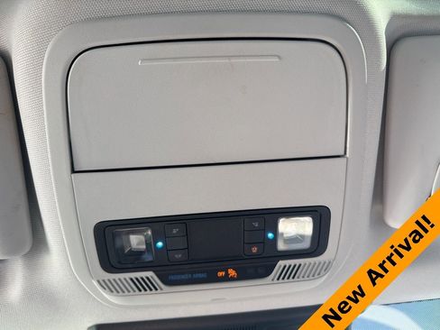 Used 2021 Ford Mustang Mach-E Premium image 17