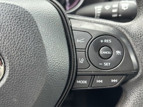 Used 2024 Toyota RAV4 LE image 20