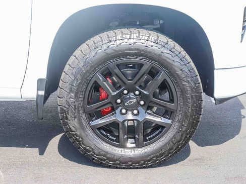 Used 2022 Chevrolet Silverado 1500 Custom RWD image 11