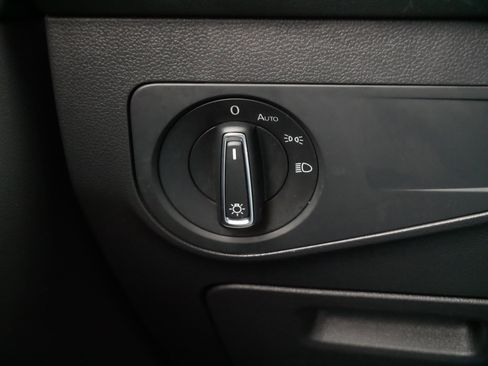Certified 2021 Volkswagen Tiguan SE AWD/4WD image 27