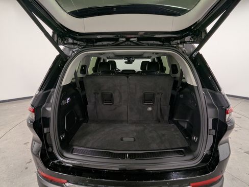 Used 2021 Jeep Grand Cherokee L Limited w/ Trailer Tow Group (B) image 12