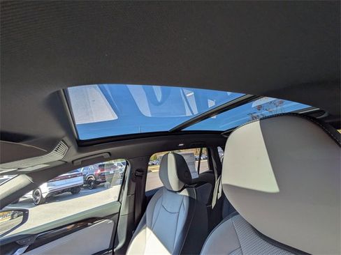 New 2026 Volkswagen Tiguan SE R-Line image 22