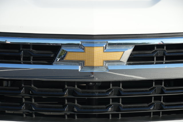 Used 2025 Chevrolet Silverado 1500 LT AWD/4WD image 5