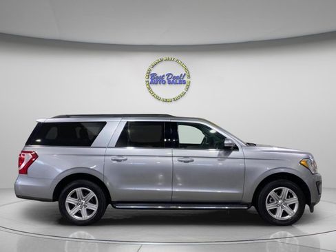 Used 2020 Ford Expedition Max XLT w/ Equipment Group 202A AWD/4WD image 7