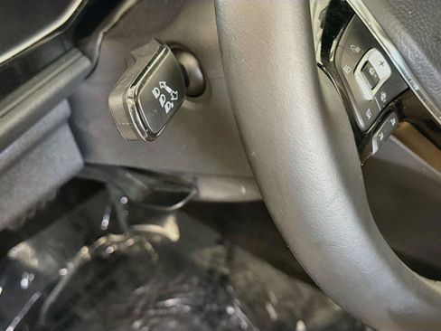 Used 2019 Volkswagen Jetta SEL Premium FWD image 10