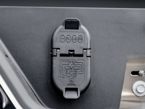 New 2026 GMC Sierra 2500 Pro w/ Convenience Package image 10