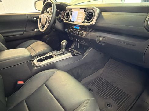 Used 2023 Toyota Tacoma Limited AWD/4WD image 24