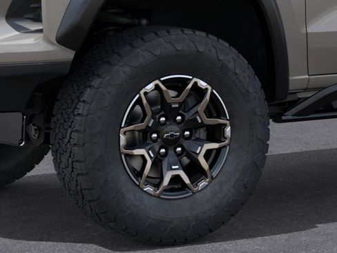 New 2026 Chevrolet Colorado ZR2 AWD/4WD image 9