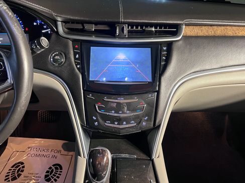 Used 2013 Cadillac XTS Luxury w/ Driver Awareness Package image 29