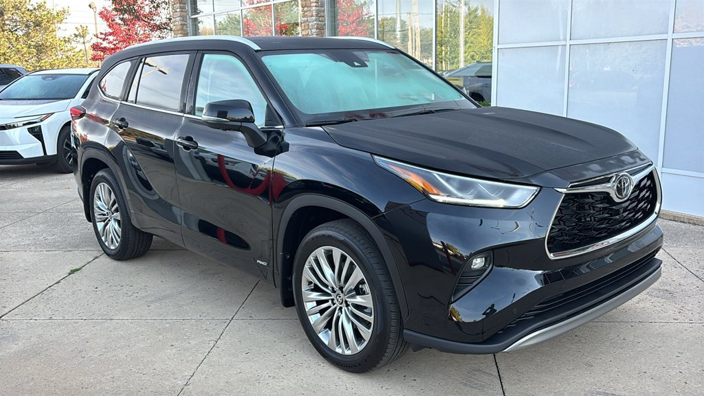 New 2026 Toyota Highlander Platinum AWD/4WD image 28