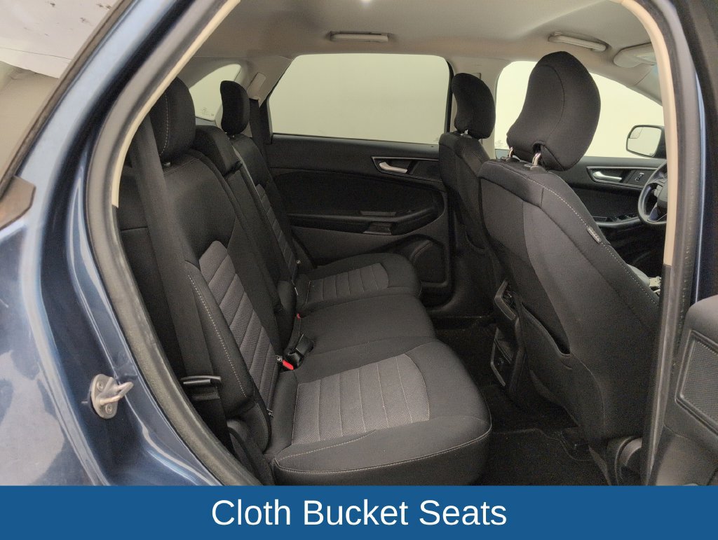 Used 2018 Ford Edge SE FWD image 15
