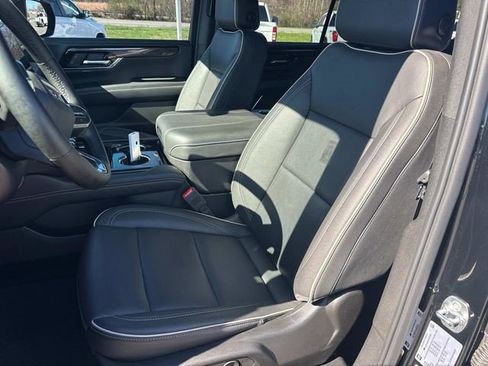 Certified 2025 GMC Yukon Elevation RWD image 25