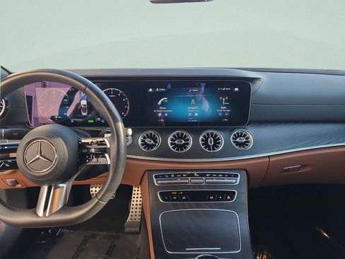 Used 2023 Mercedes-Benz E 450 Cabriolet image 23