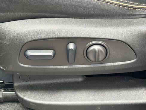 Used 2024 GMC Terrain AT4 image 16