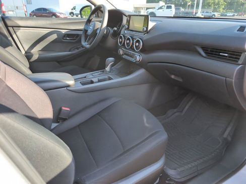 Used 2024 Nissan Sentra S FWD image 35