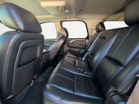 Used 2012 Chevrolet Tahoe LT AWD/4WD image 13