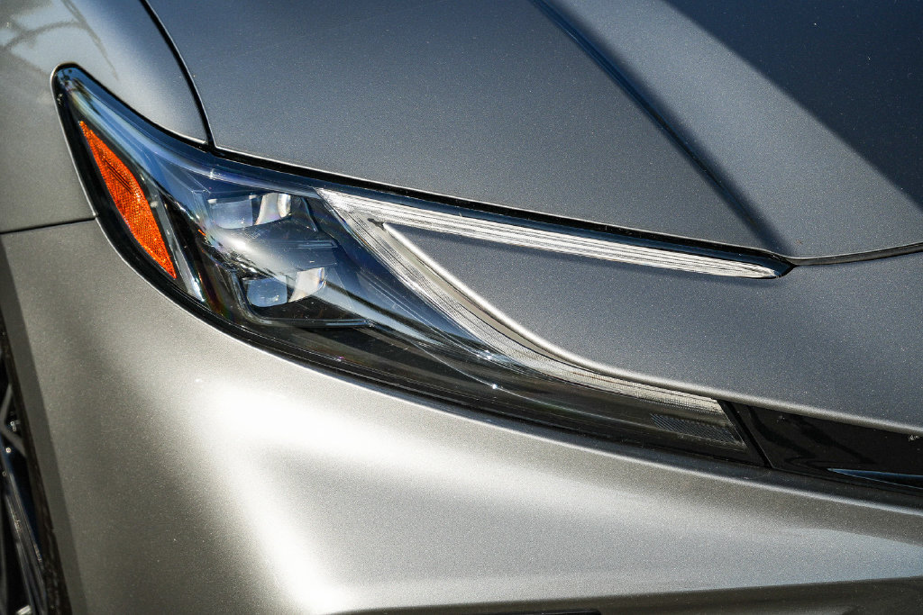 Used 2026 Toyota Camry XSE FWD image 8