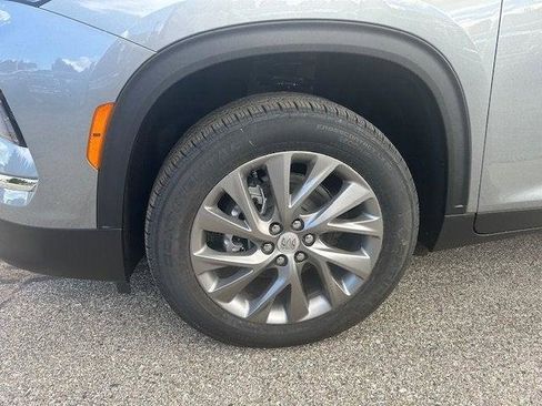 New 2026 Buick Enclave Preferred w/ Power Package image 2