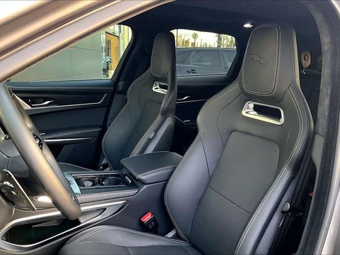 Used 2026 Jaguar F-PACE R-Dynamic S image 25