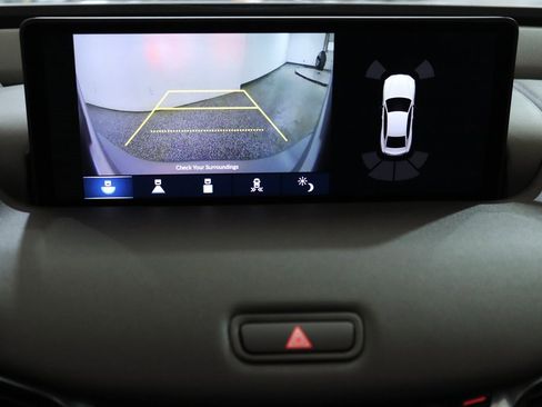 Used 2025 Acura TLX w/ Technology Package image 19